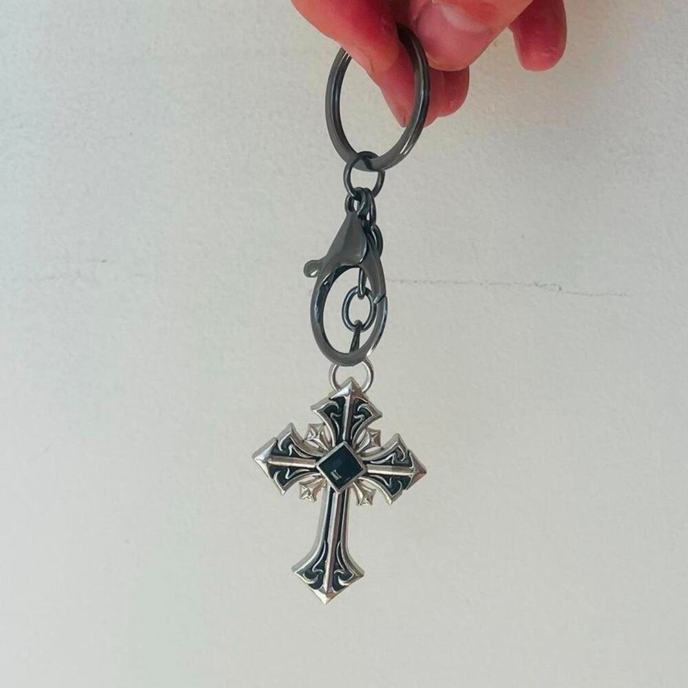Y2k 2000s vintage style bullet key chain